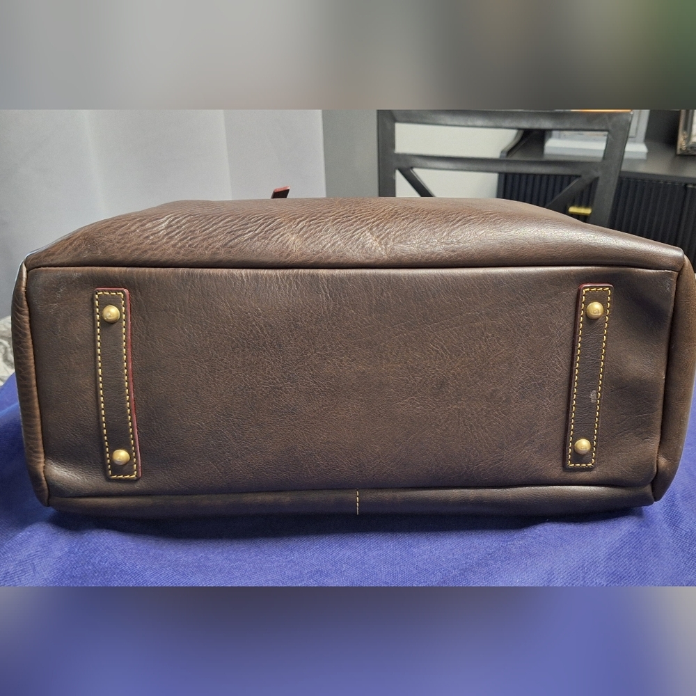 Dooney & Bourke Flprentine Pocket Shopper, EUC, Brown Tmoro - Picture 3 of 13